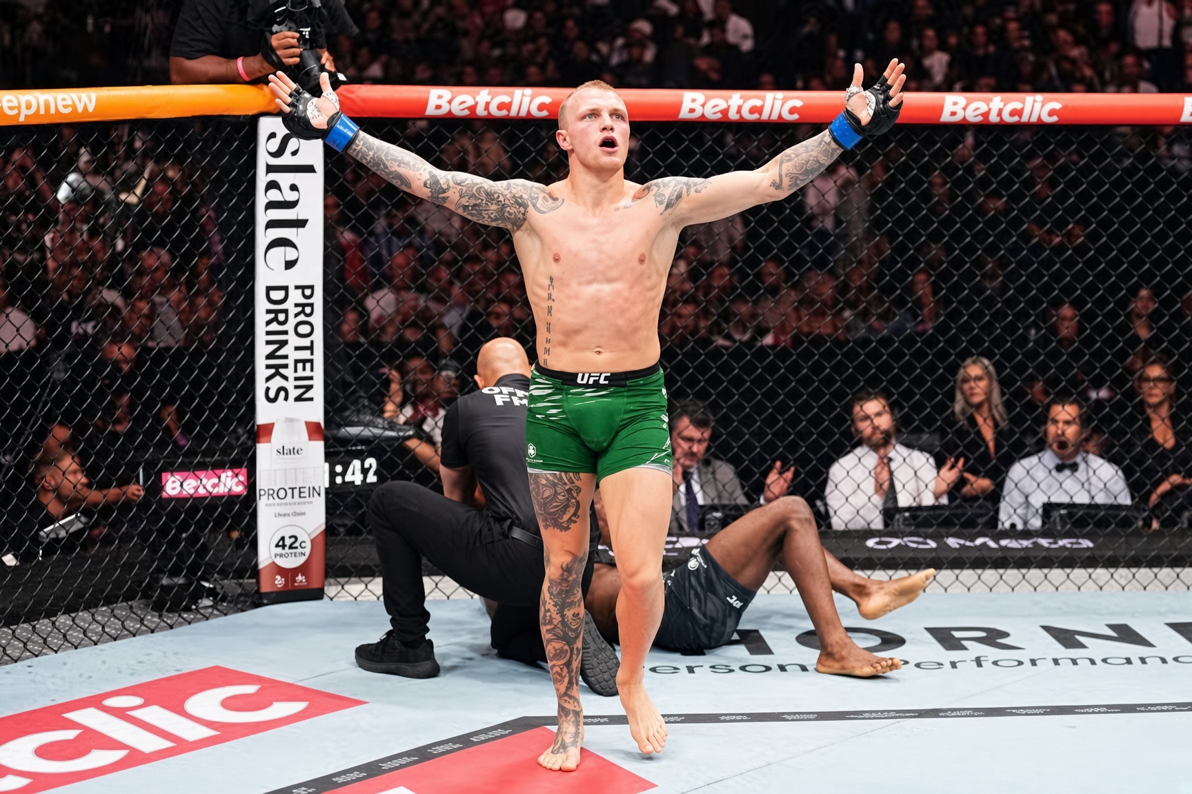 Mason Jones is coming off a three-round war in his last bout. Should we bank on another against MarQuel Mederos at UFC Sacramento?