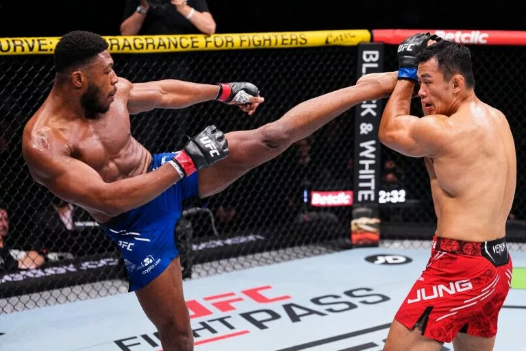 Will Oumar Sy bounce back on the UFC Paris prelims?