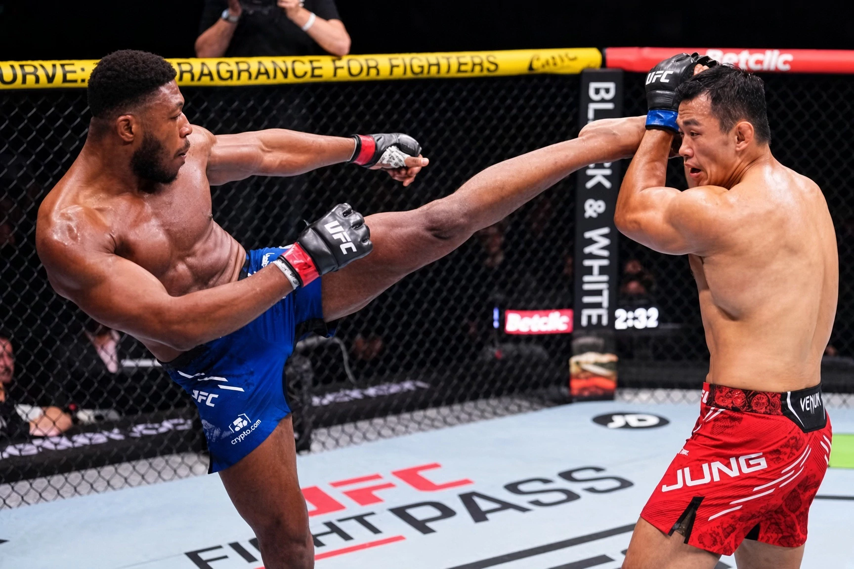 Will Oumar Sy bounce back on the UFC Paris prelims?